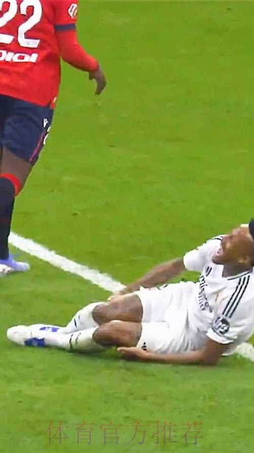 西媒:米利唐觉得韧带又断了 队医检查没有问题 西媒:米利唐觉得韧带又断了 队医检查没有问题